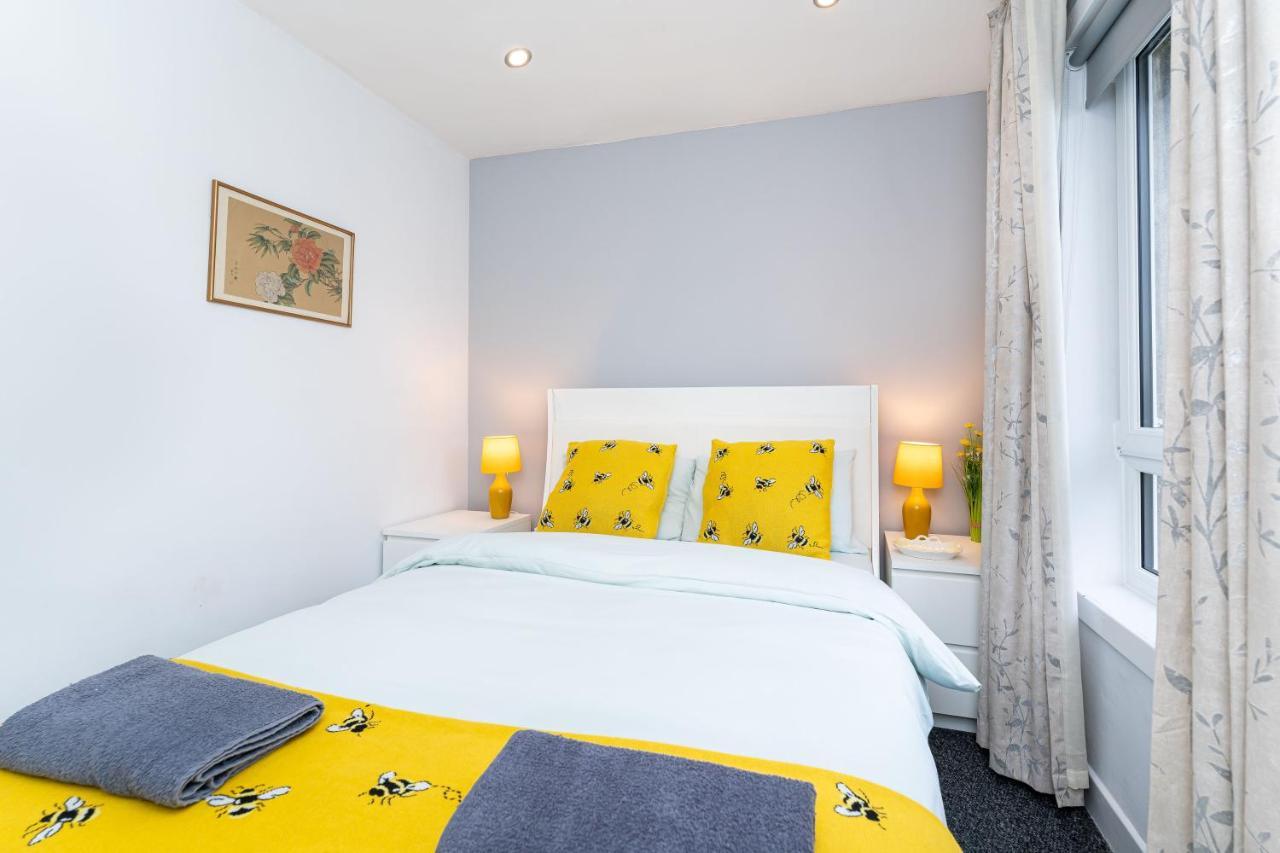 Lovely 3-Bedroom Flat With Free Parking Bridge of Allan Exterior foto